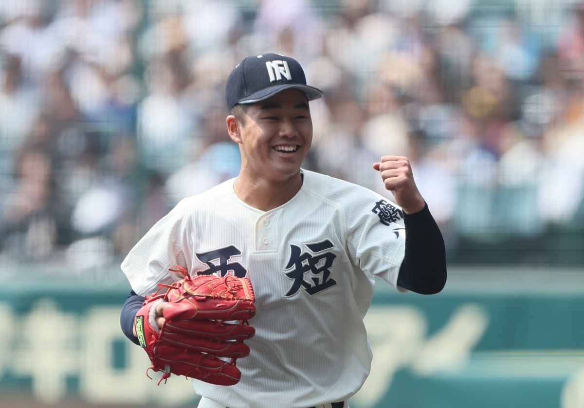 西日本短大付・原が完投勝利、3季連続の甲子園をかけ、九州国際