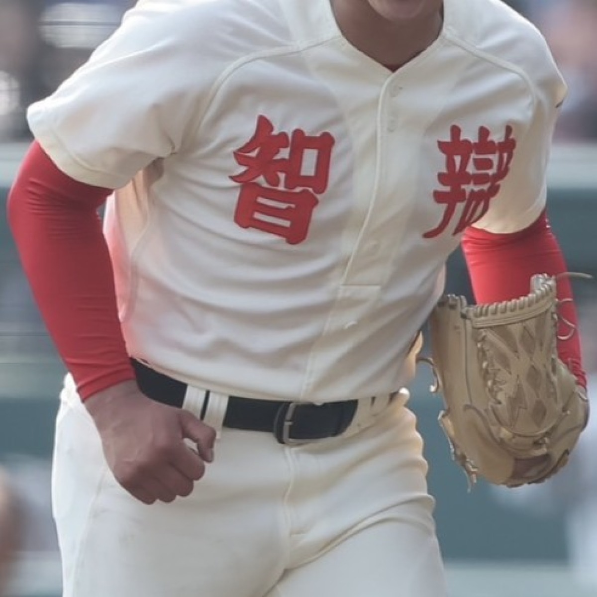 市立和歌山高校 公式戦用ユニフォーム 市和歌山】オフに全員で海 育んだ「