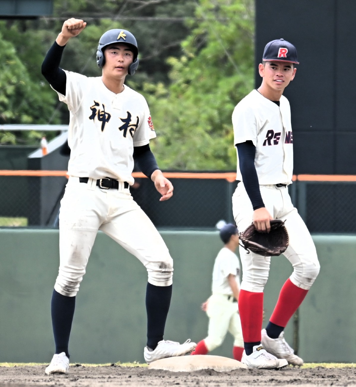 大阪桐蔭5回16点の猛攻でベスト16！注目右腕・森陽樹が試合を