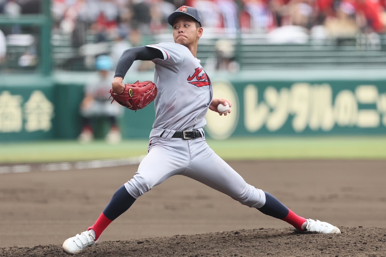 昨夏王者の京都国際・西村が、健大高崎打線を振り切って160球4安打完投