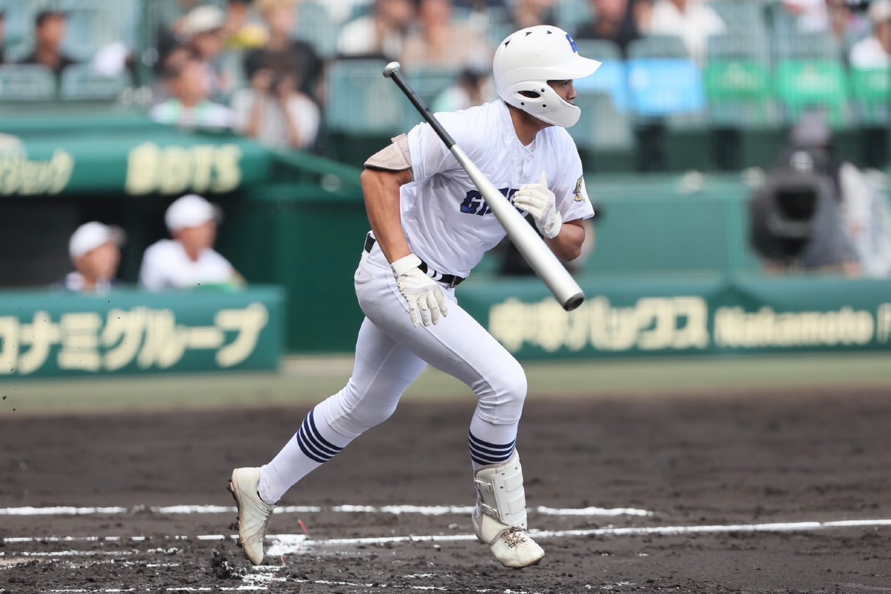 創部100周年の県岐阜商の伝統の力だ！5番・宮川が初回に先制2点適時打