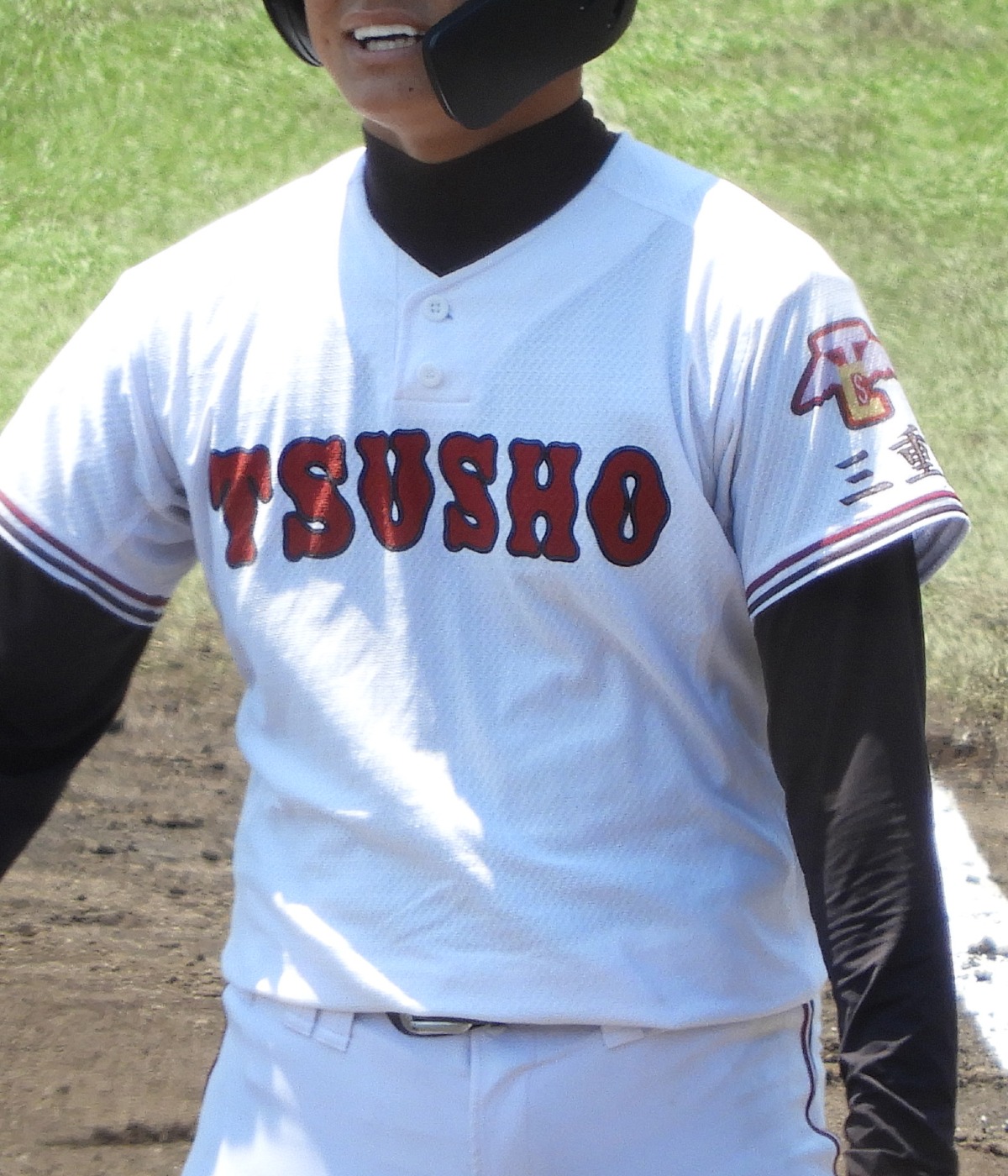 神村学園 野球 ジャケット hqdefault.jpg