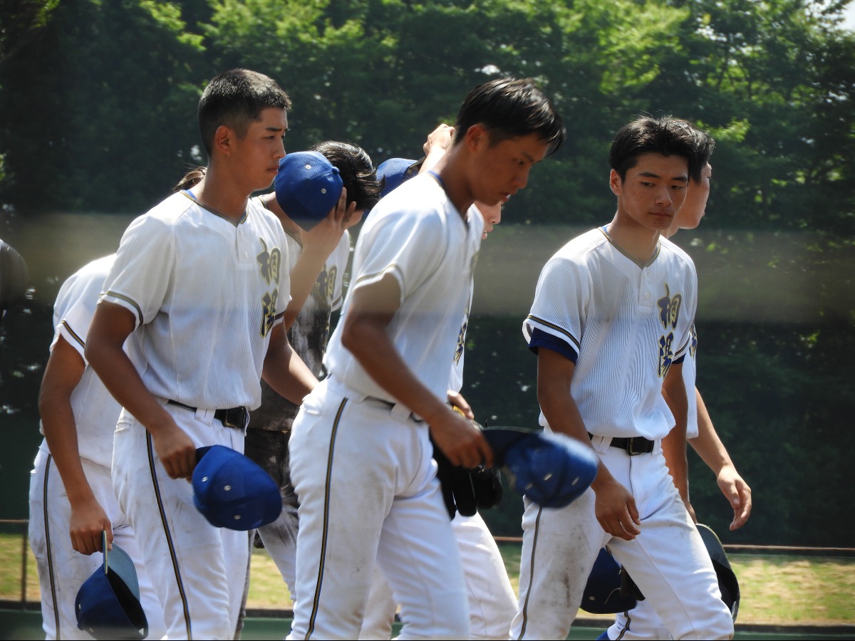岡山学芸館や優勝年代の移動着です！上下に変更！ 岡山学芸館の選手の皆さん、お疲れ様でした。 来年こそは甲子園
