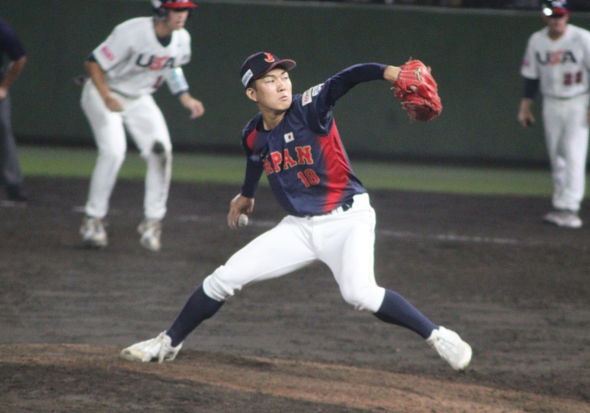 健大高崎の剛腕が154キロ連発でアメリカを封じる！本人、正捕手も