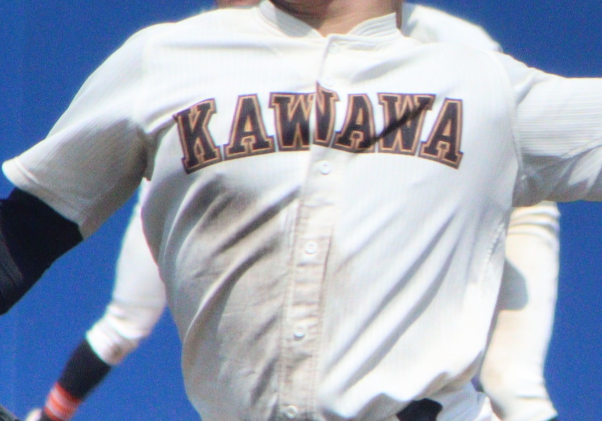 高校野球　ユニフォーム　遊学館高校 甲子園も終盤戦へ！大会の話題をさらった高校野球部ユニフォーム