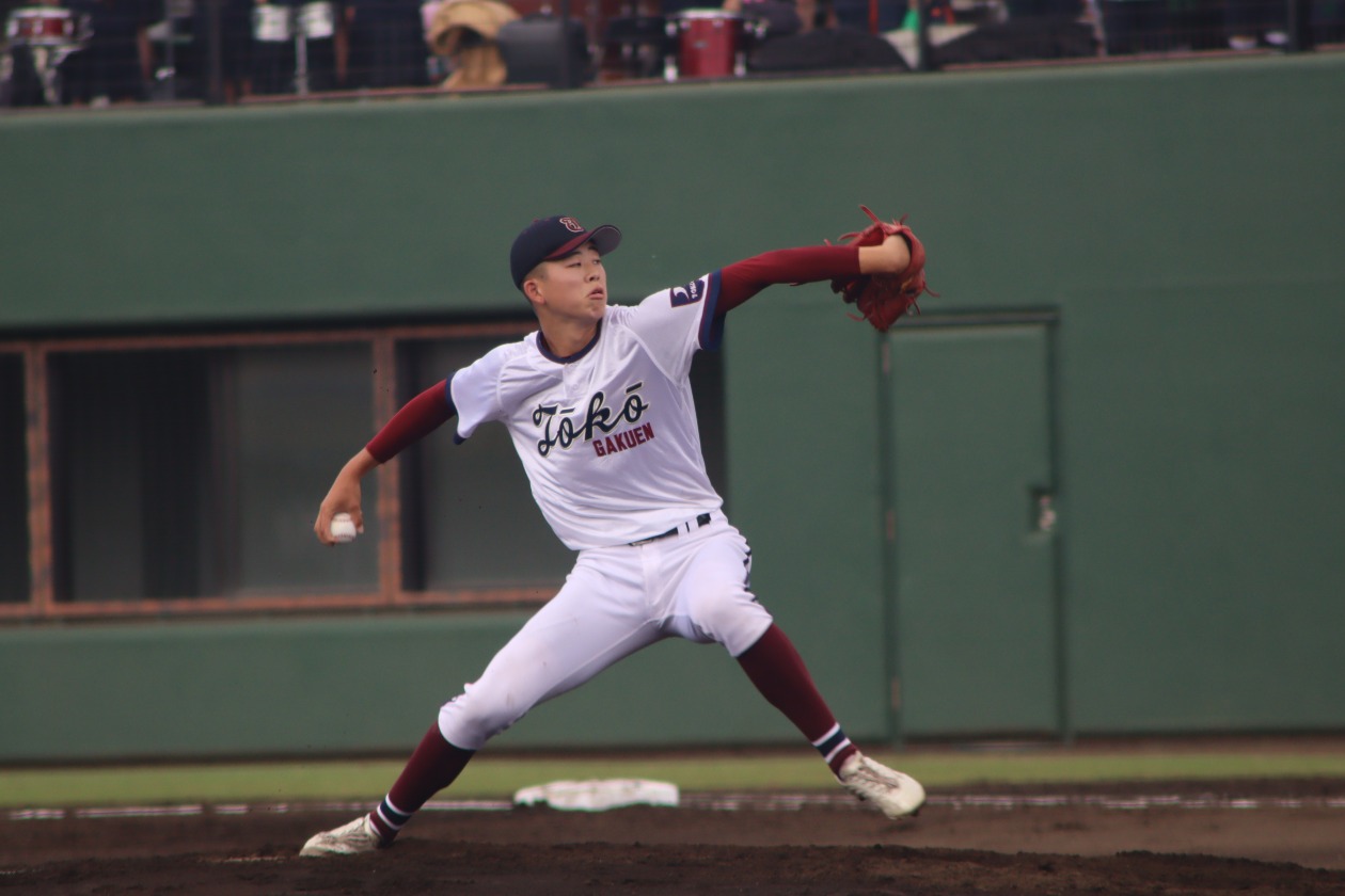 桐光学園vs向上の強豪対決！桐光学園は190センチの大型右腕が先発、1
