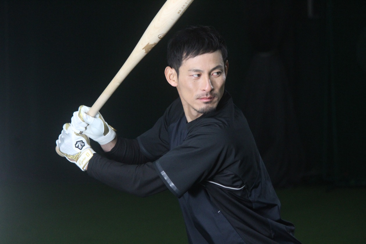 現ロッテ 荻野選手 実使用バット 荻野貴司選手実使用バット 荻野貴司選手