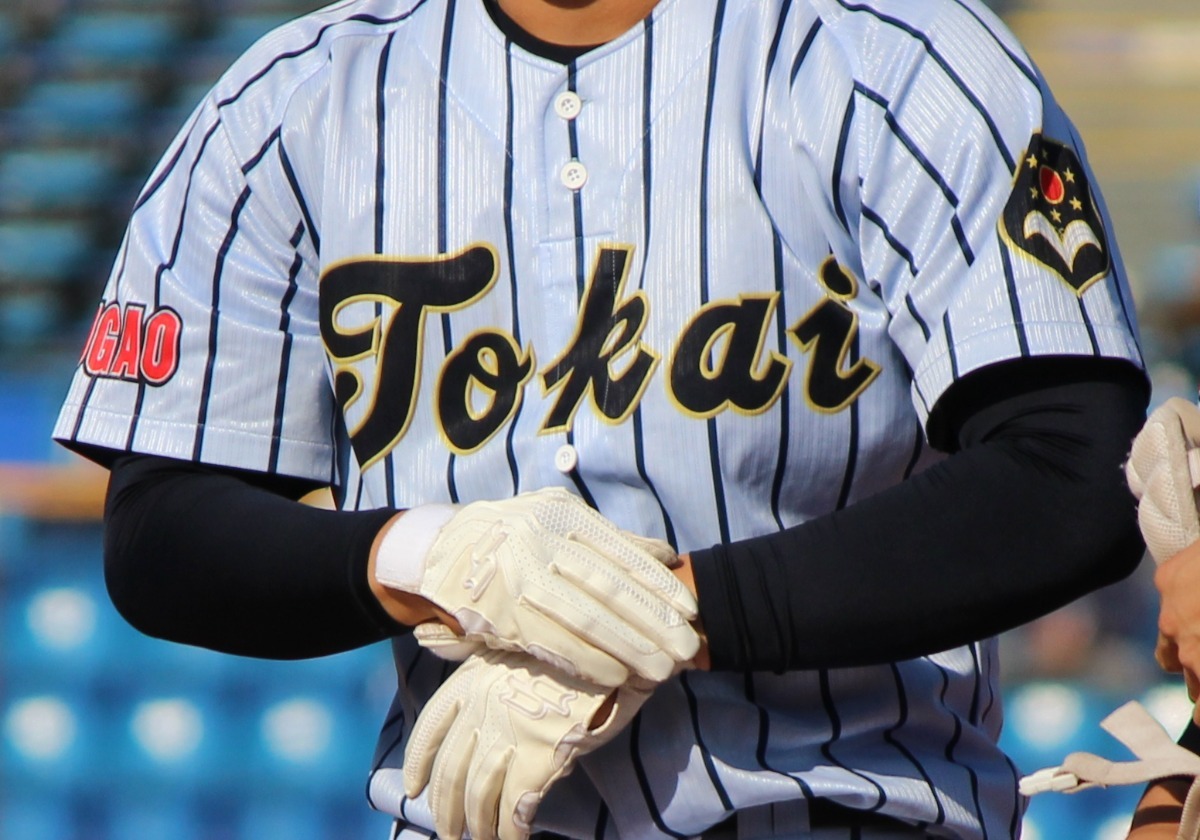 大阪桐蔭5回16点の猛攻でベスト16！注目右腕・森陽樹が試合を