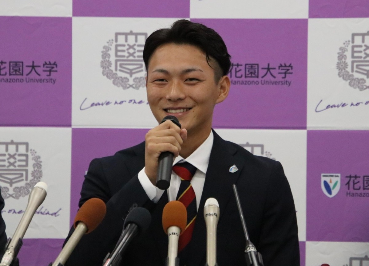 ロッテドラフト1位の石垣元気の背番号が決定！高卒ドラ1の背番号18は38