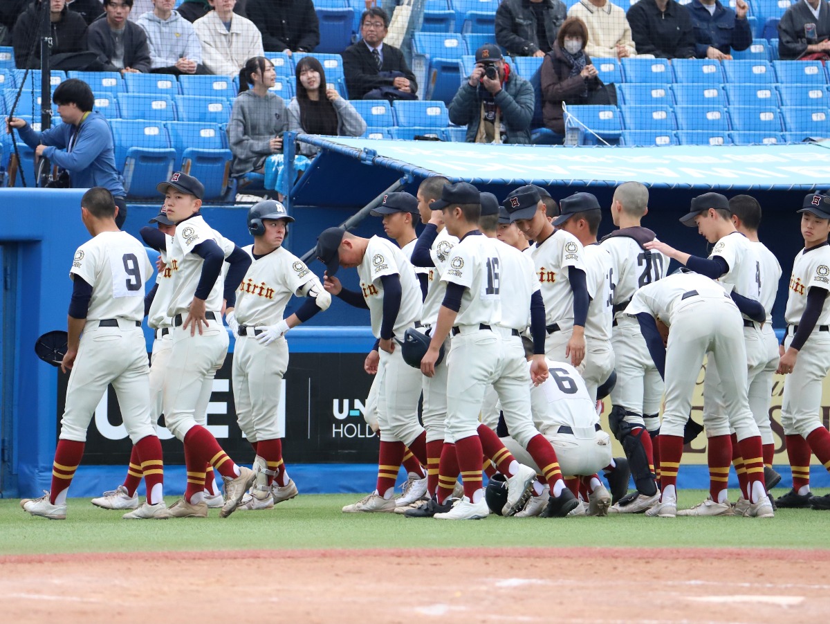 古豪・桜美林が決勝進出逃す…エース右腕は試合後に涙｢自分が対応しきれ