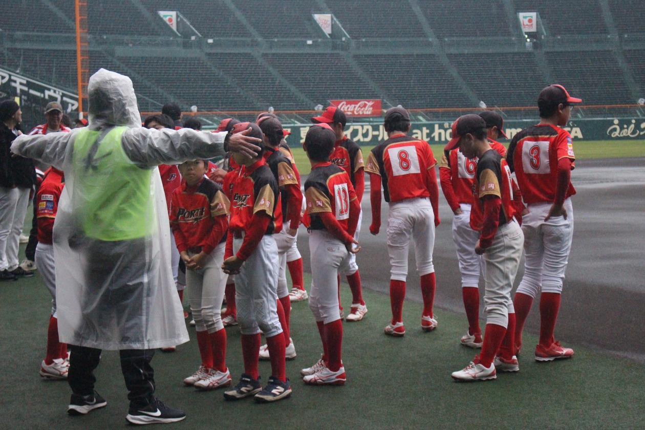 沖縄尚学には注目選手ズラリ！150キロ左腕に、打率7割の3番打者らが