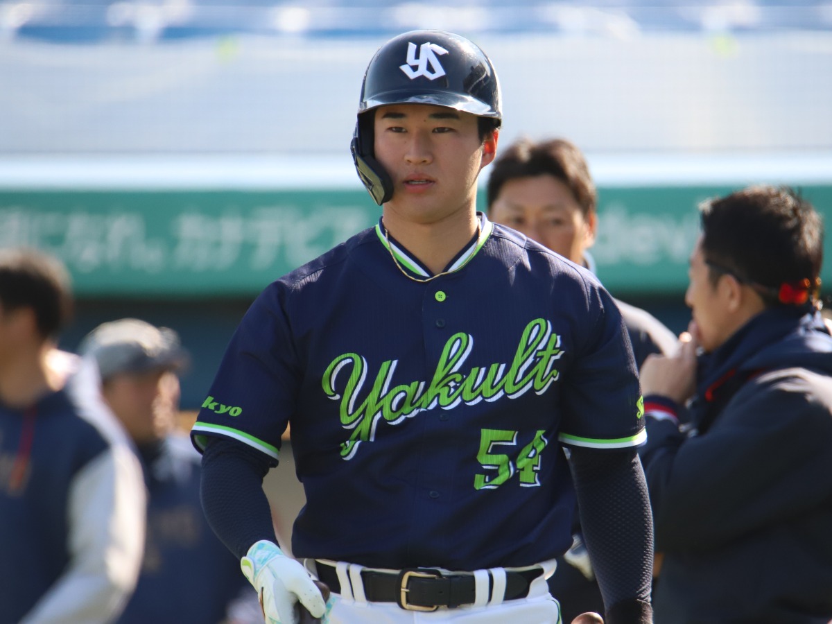 ヤクルト主力に相次ぐアクシデント…怪我人続出で高卒2年目内野手が一軍