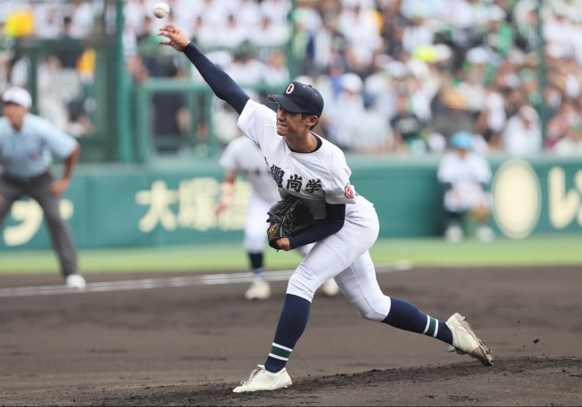 高校野球で四強入り！鹿児島商が逆転勝ち