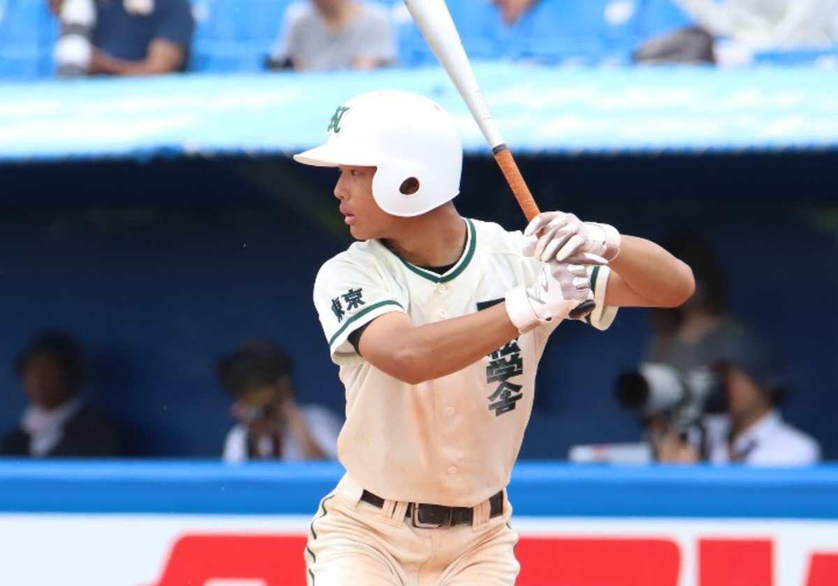 1年生でスタメンに名を連ねた二松学舎大付・納嵜塁斗内野手