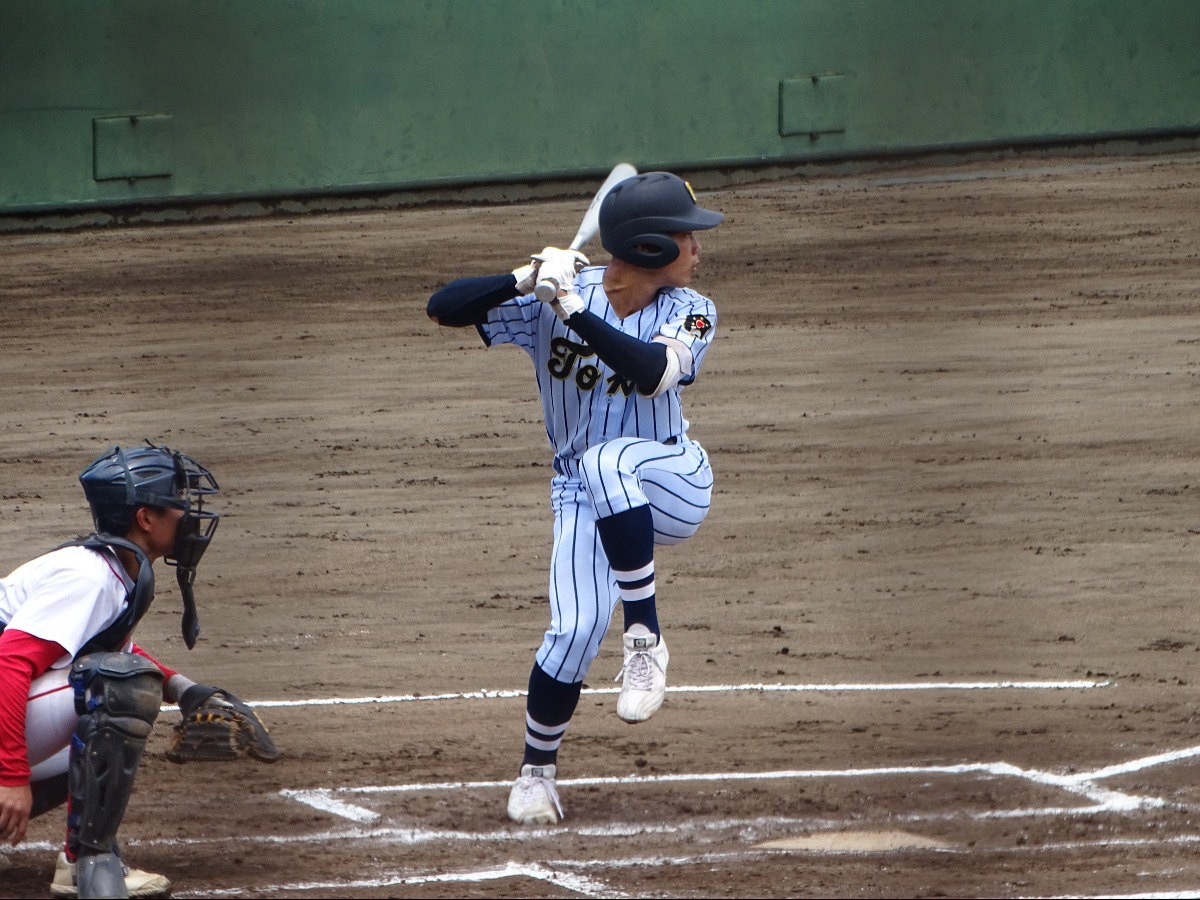 東海大菅生の二刀流が3安打の活躍で初戦を圧勝！若林監督も