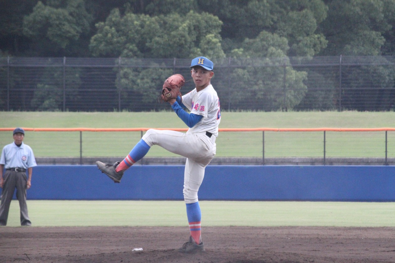 花咲徳栄 硬式野球 カバン 本命・花咲徳栄 5回コールドで草加西を下し県大会へ！【埼玉】｜試合